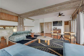 New KAMP - Rooftop Penthouse